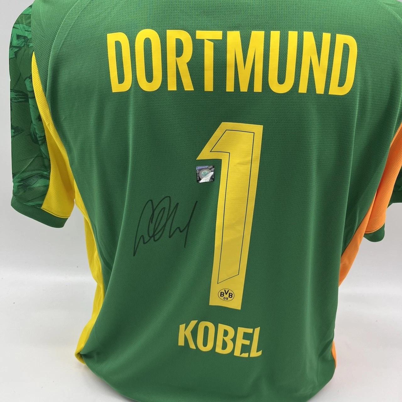 Signed BVB jersey Gregor Kobel